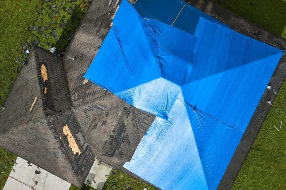 Emergency & Storm Damage - Professional roofing service